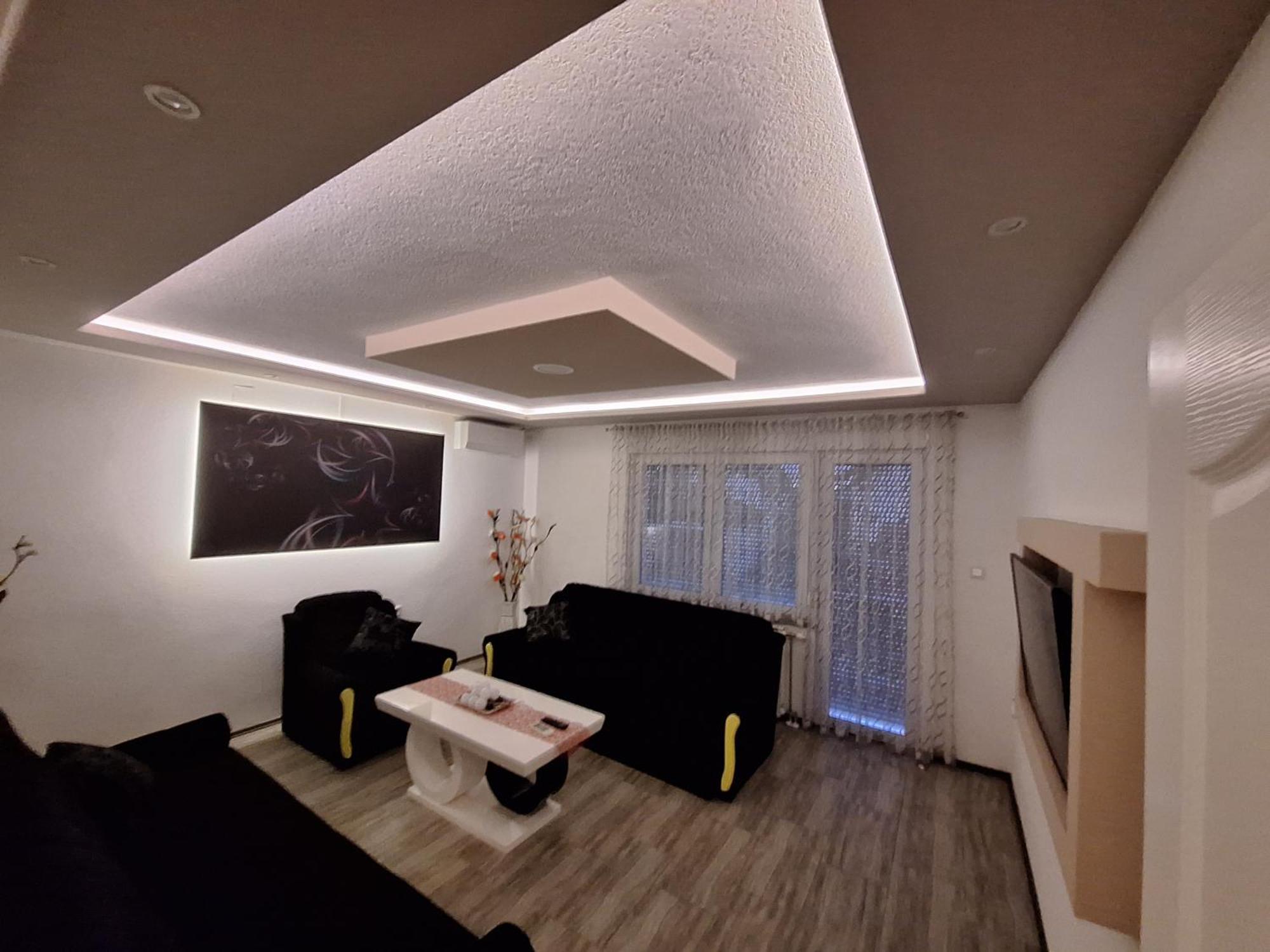 Kaca Apartmani 1 Баня-Лука Экстерьер фото
