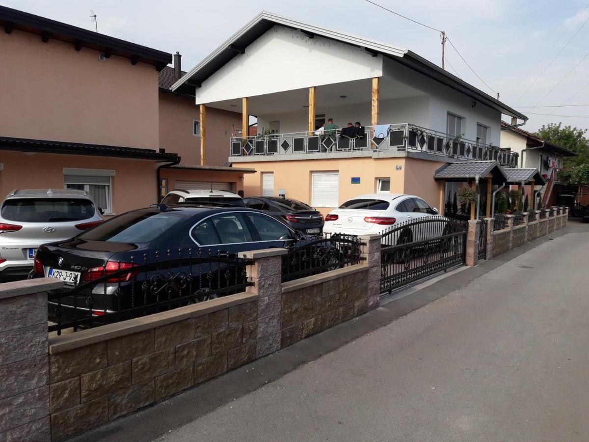 Kaca Apartmani 1 Баня-Лука Экстерьер фото
